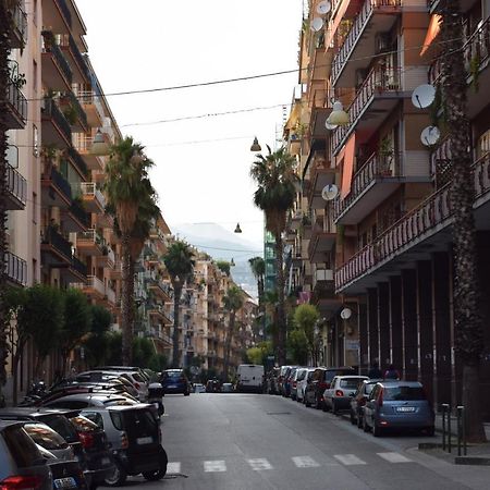 Mare Di Luci Bed & Breakfast Salerno Dış mekan fotoğraf