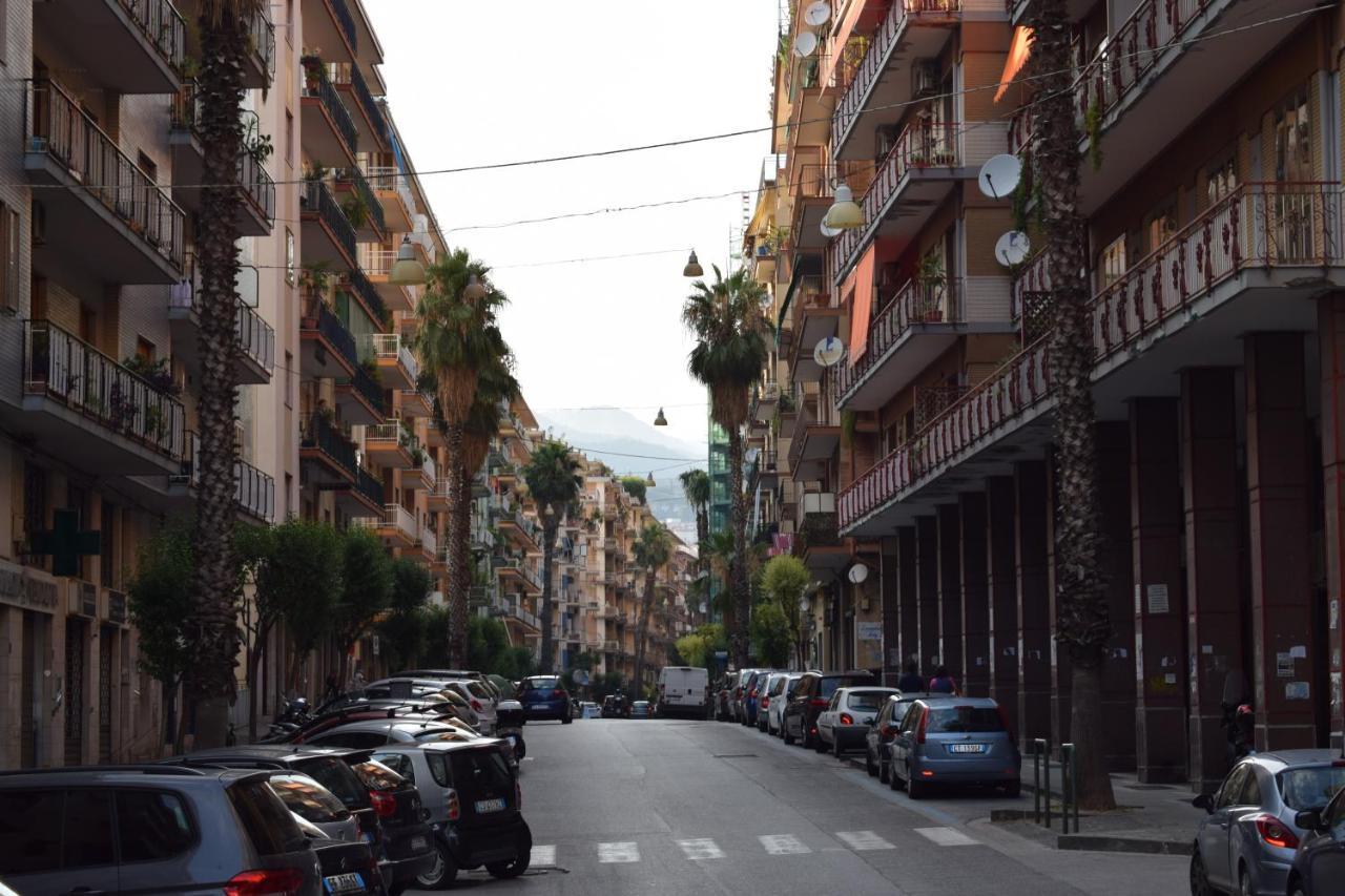 Mare Di Luci Bed & Breakfast Salerno Dış mekan fotoğraf