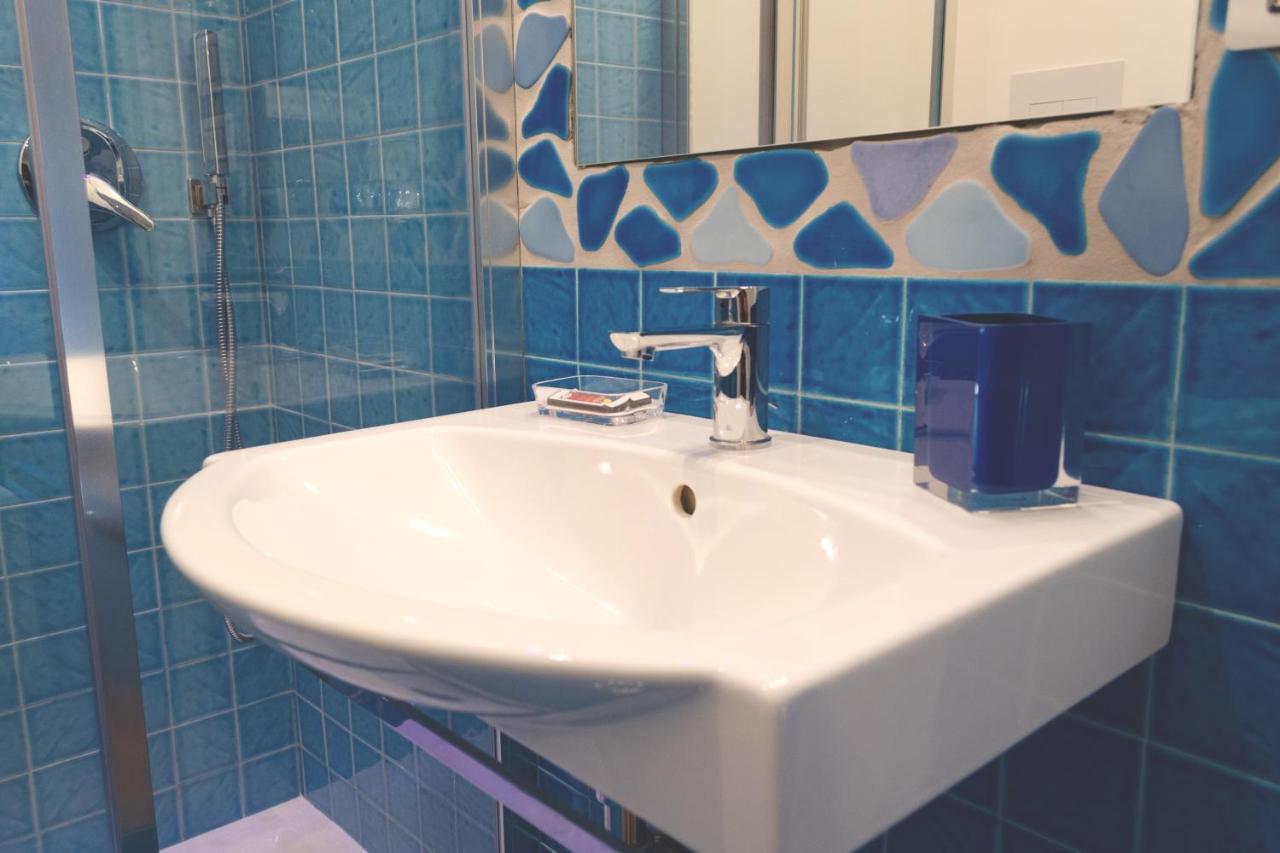 Mare Di Luci Bed & Breakfast Salerno Dış mekan fotoğraf